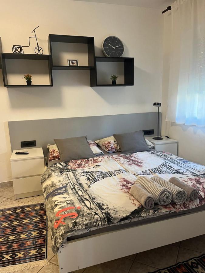 Lounge Appartment Luna Porec Bagian luar foto